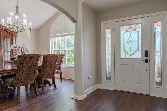 Building Photo - 33721 Spring Dr