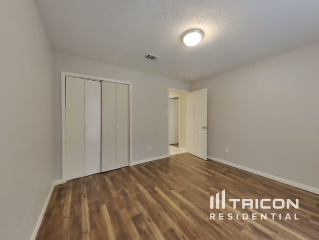 Building Photo - 5107 Dunnethead Dr