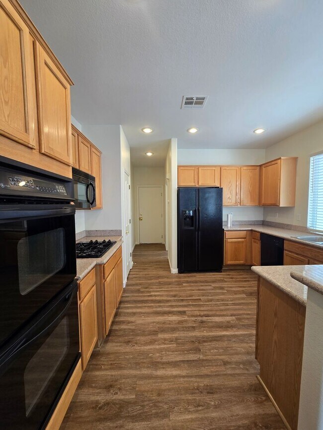 Building Photo - A Fabulous single story home in NW Las Vegas