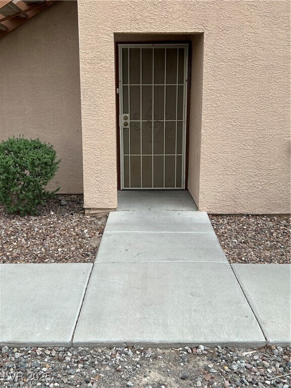 Primary Photo - 1050 E Cactus Ave