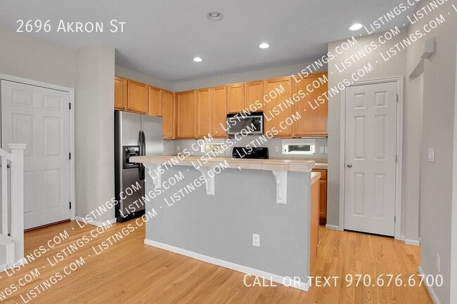 Building Photo - 2696 Akron St