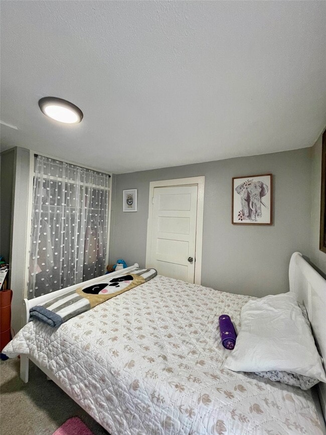 Building Photo - 500 N 8th St