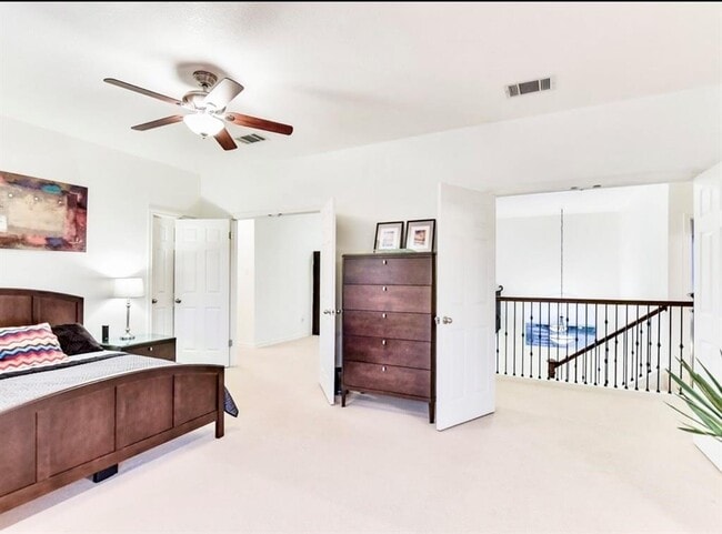 Building Photo - 9326 Knoll Crest Loop