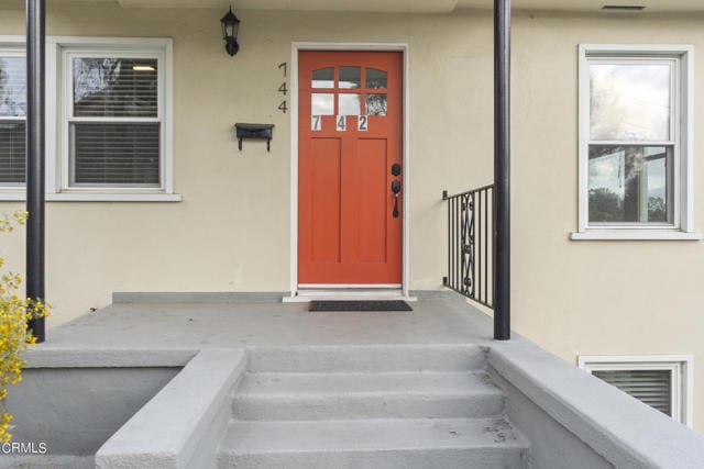 Building Photo - 744 Onarga Ave