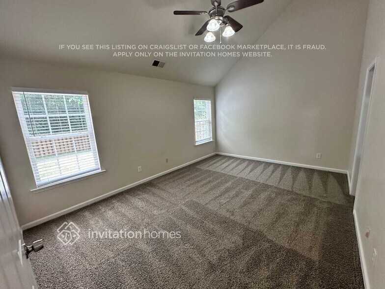 Building Photo - 8806 Laurel Run Dr