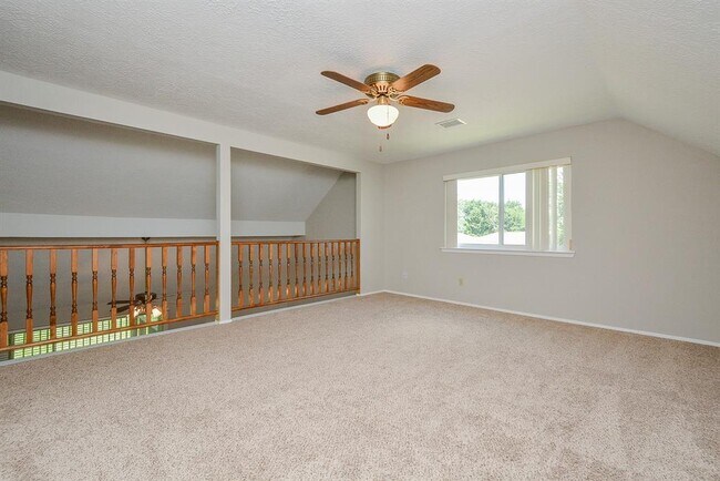 Building Photo - 2119 Landcircle Ct