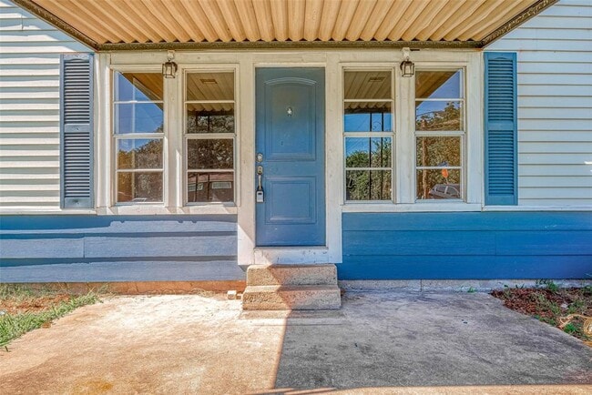 Building Photo - 138 N Mattson St