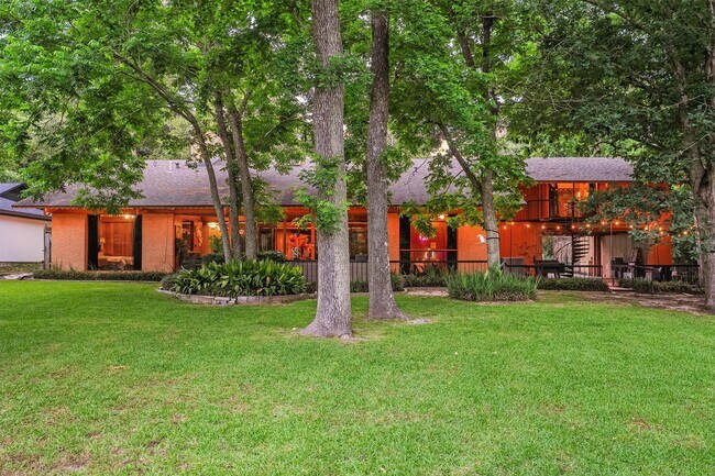 Building Photo - 29 Winged Foot Dr