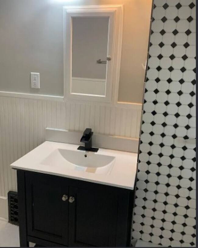 Building Photo - Welcome to Your Next Home with Harvest Investments!