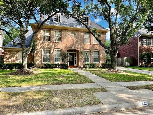 Primary Photo - 3823 Elkins Rd