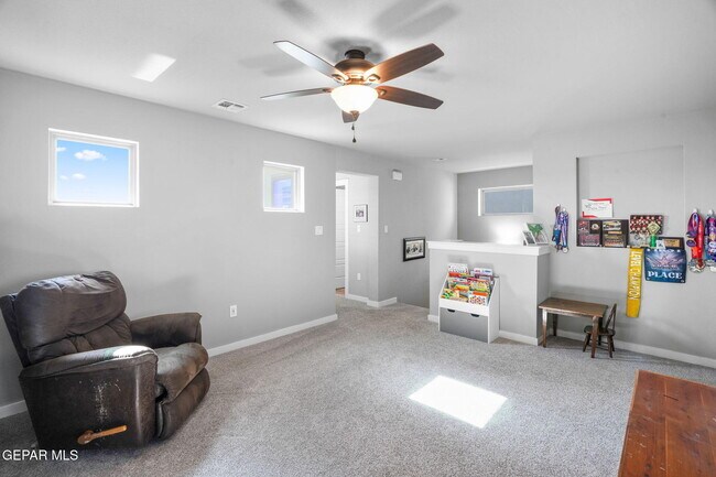 Building Photo - 3561 Essence St