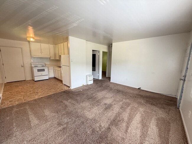 Building Photo - 6108-6108 Scotch Blue Dr