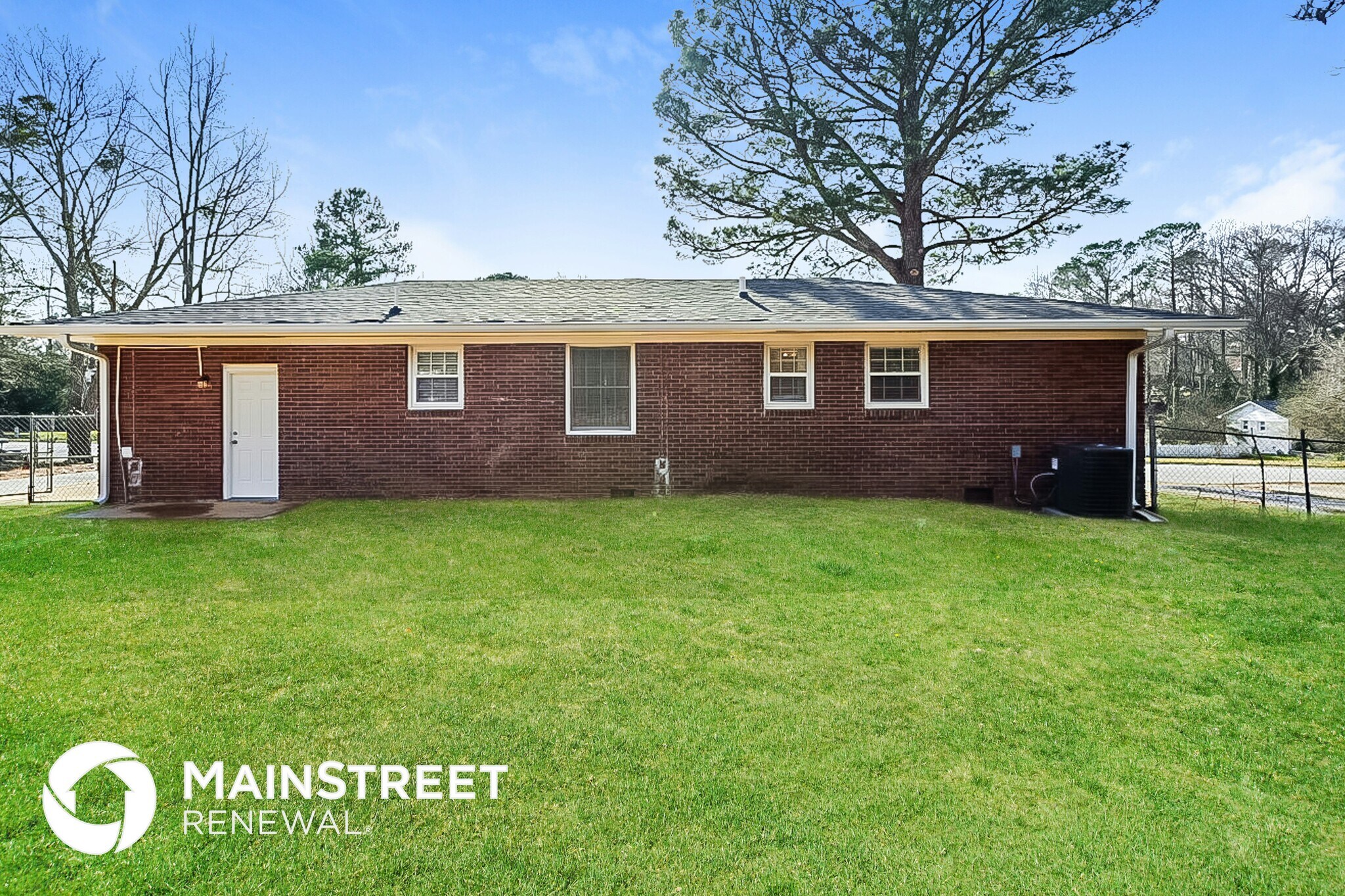 Building Photo - 10778 Thrasher Rd