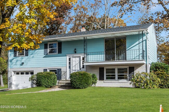 Primary Photo - 16 Burdge Dr