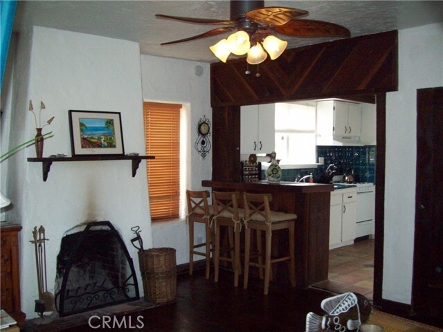 Building Photo - 243 Avenida Madrid