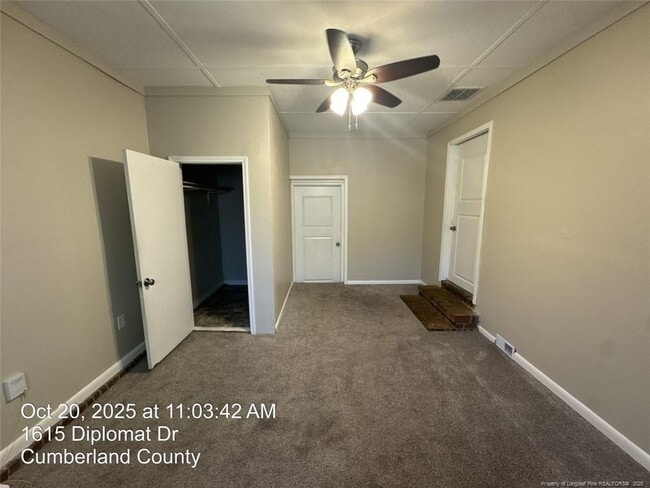 Building Photo - 1615 Diplomat Dr