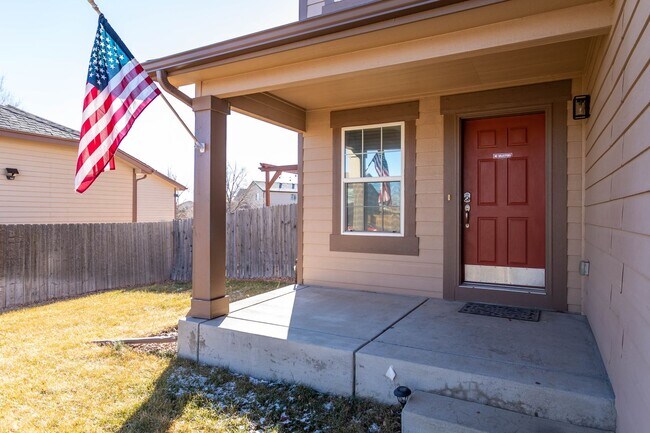 Building Photo - SPACIOUS 3BD HOME IN FREEDOM HEIGHTS W/ A/...