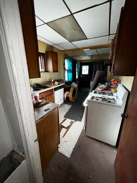 Building Photo - 5417 Ruskin Ave