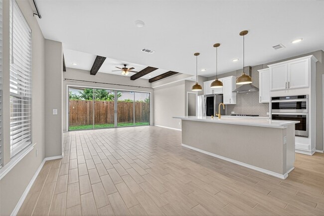 Building Photo - 4007 Delta Rose St