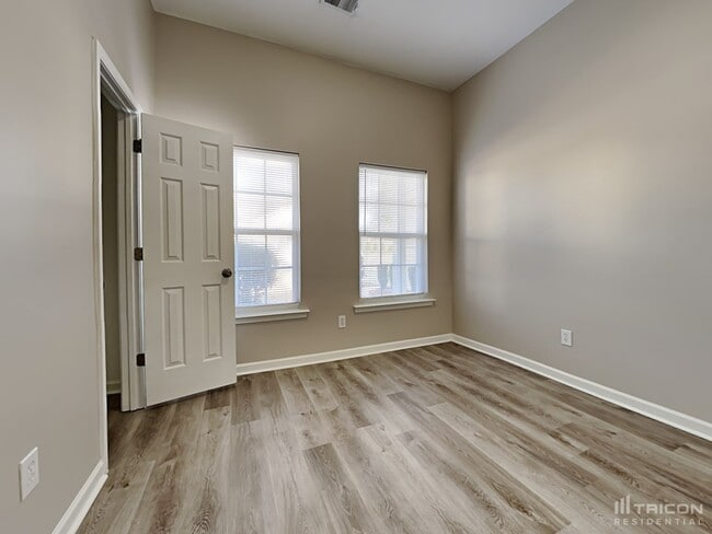 Building Photo - 409 Baneberry Ln