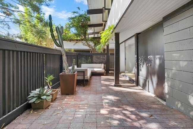 Building Photo - 3 Bed / 3 Bath Private Mid-Century Oasis with Pool, Detached Studio & Canyon Views
