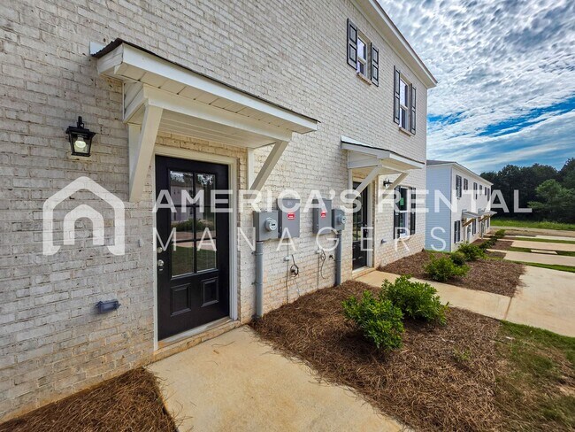 Building Photo - 105 Park Dr S