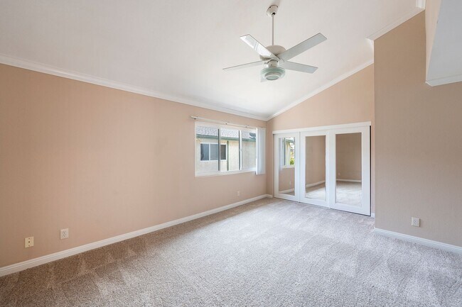 Building Photo - Mathews Avenue