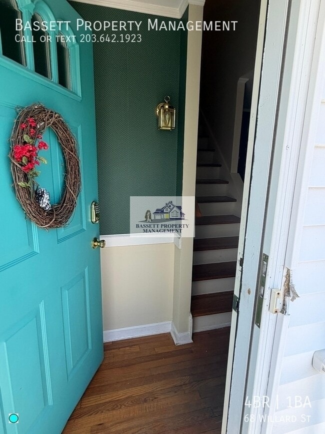 Building Photo - 68 Willard St