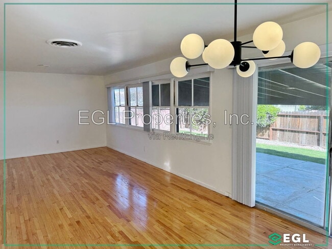 Building Photo - 6226 Aura Ave