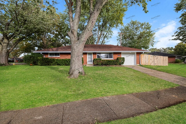 Primary Photo - 4500 Henrich Dr