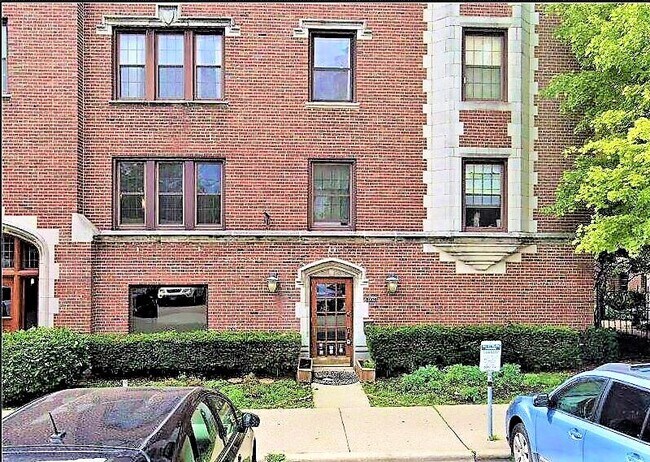 Building Photo - 1111 Holley Ct