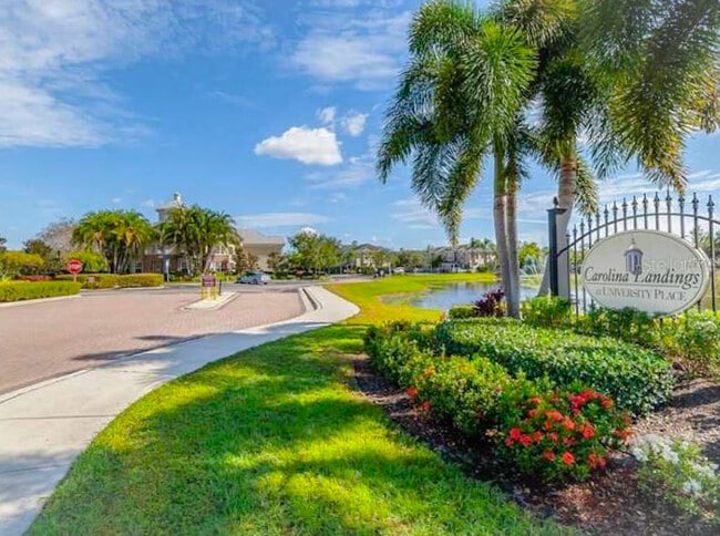 Building Photo - 7560 Plantation Cir