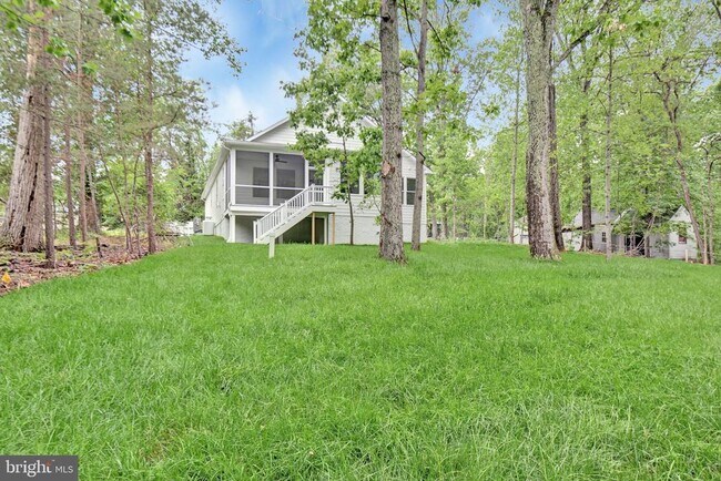 Building Photo - 8179 Bodkin Ave
