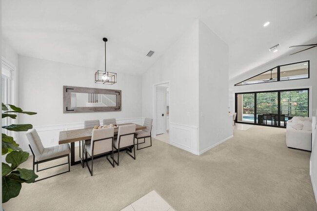 Building Photo - Fully Furnished 3 beds 3 bath Annual Rental with Private Heated Pool in Ventura Pelican Marsh