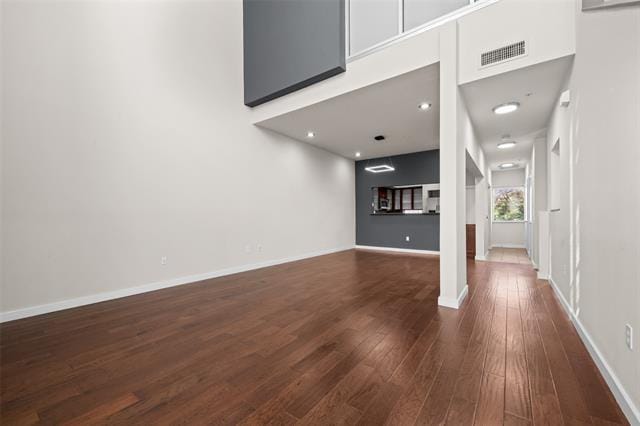 Building Photo - 6927 Sumner St