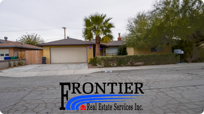 Primary Photo - Spacious 5-Bed, 3-Bath Home – 2,700 Sq.