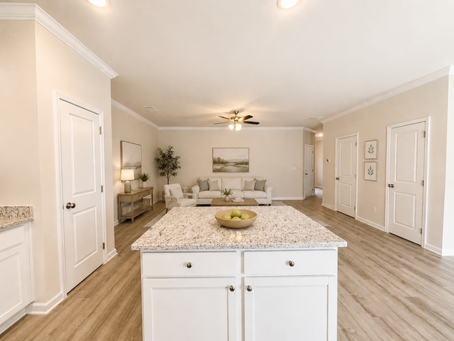 Building Photo - Discover modern living in the heart of Cornelia!
