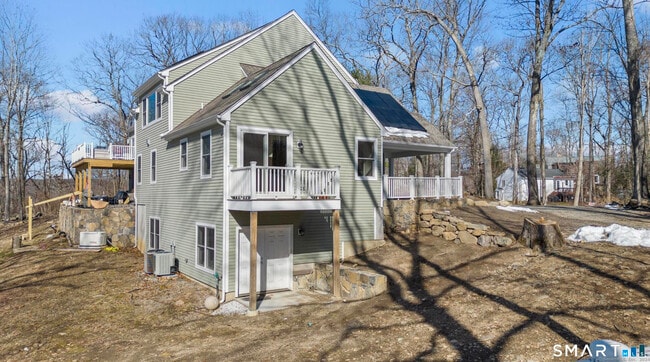 Building Photo - 18 Madeline Dr