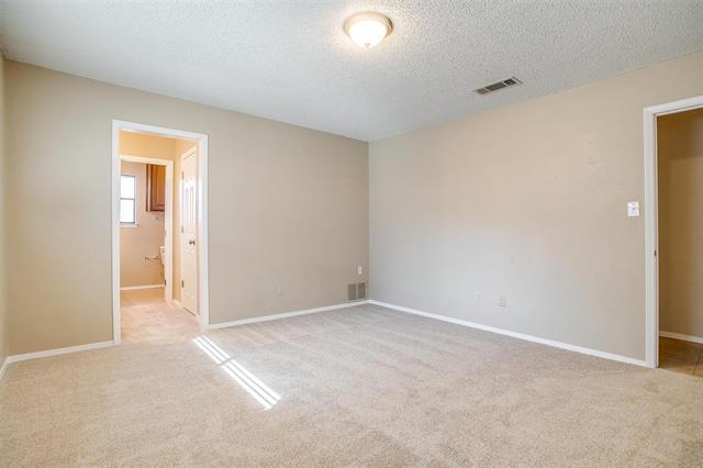 Building Photo - 4860 Ledgestone Ct