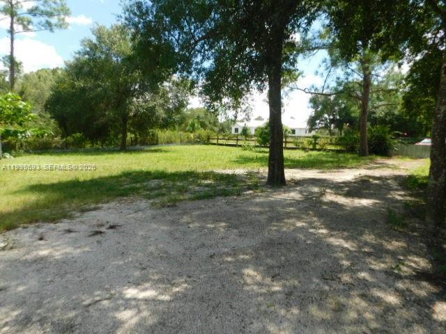 Building Photo - 551 Avenida Del Sur