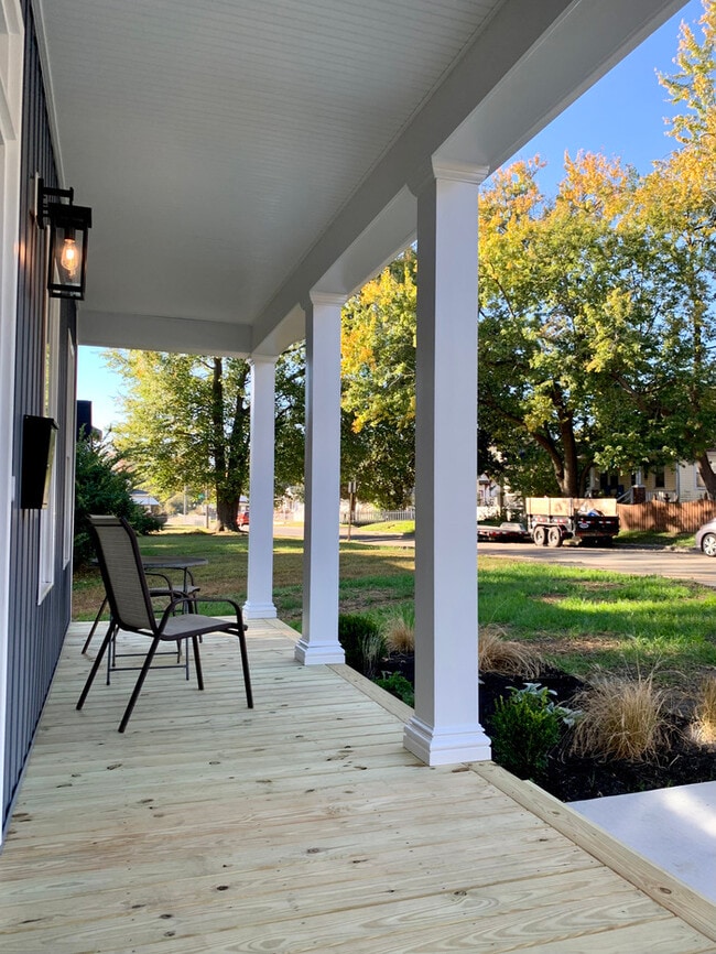 Building Photo - 5214 Campbell Ave