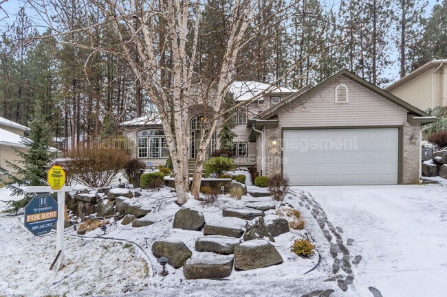 Building Photo - 6415 S Woodland Ct