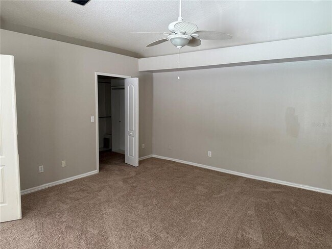 Building Photo - 10609 Chambers Dr