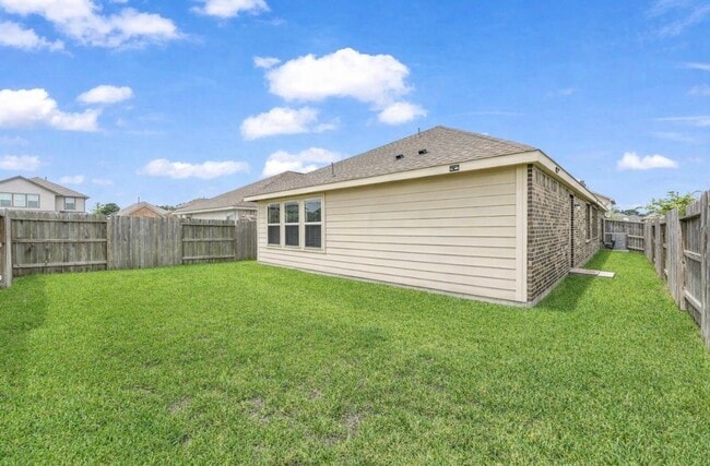 Building Photo - 18406 Cobalt Cove Ln