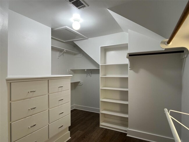 Building Photo - 5899 Fairdale Ln