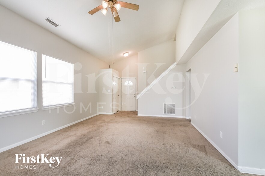 Building Photo - 11618 Congressional Ln