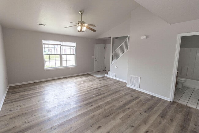 Building Photo - 1412 N Frideriki Dr