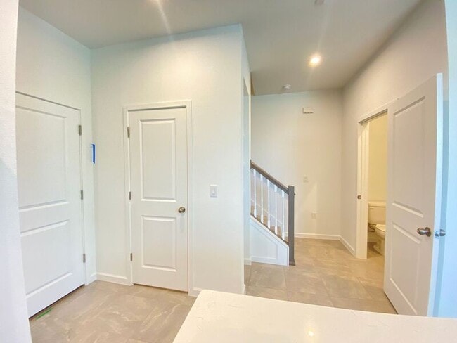 Building Photo - 4196 Sadler Rd