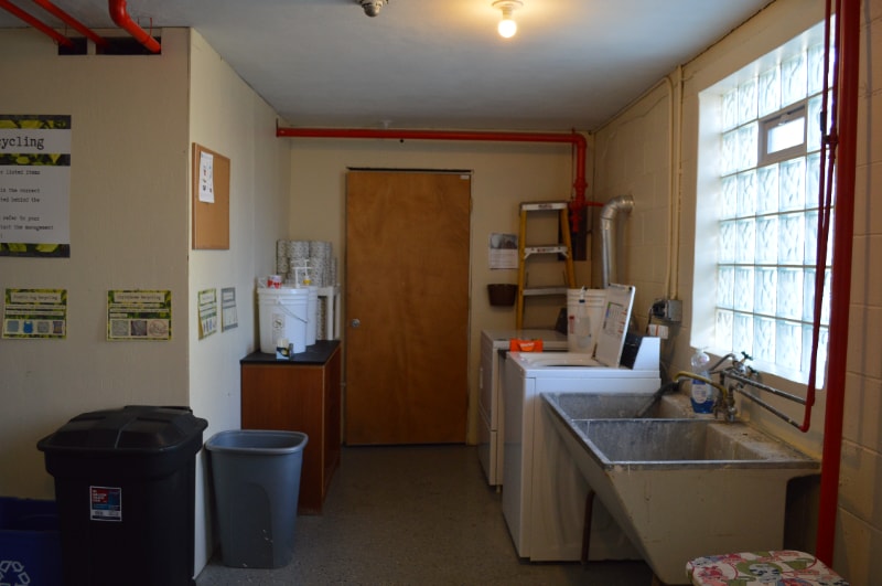 Building Photo - 1600 Park Ave