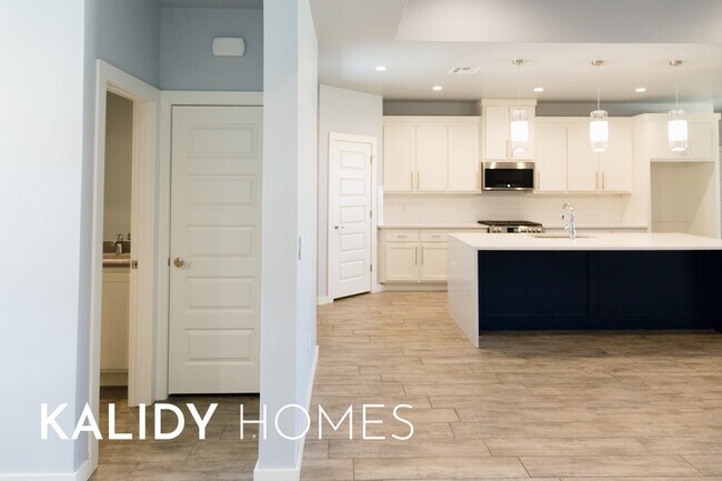 Building Photo - 306 Kirks Holw